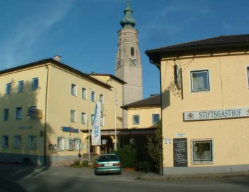 Stiftsgasthof Hochburg